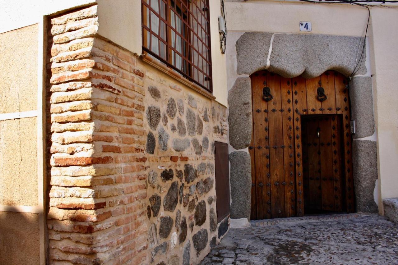 Ático dúplex by El Patio de Toledo Exterior foto